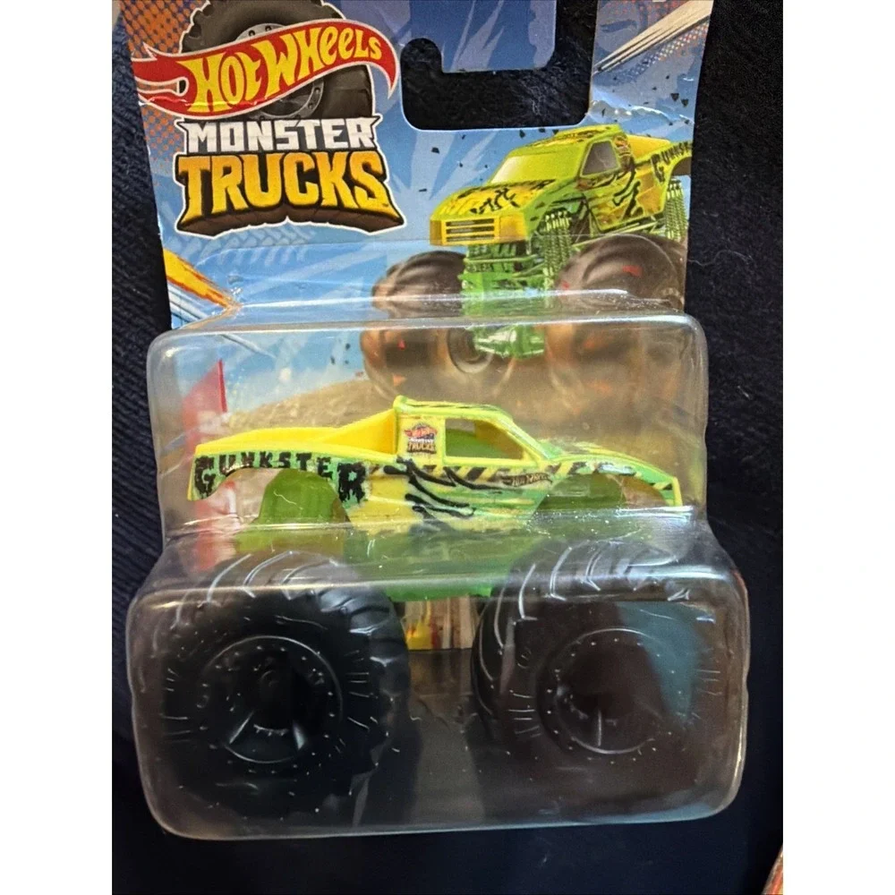 Diecast Car Lot 5pc, Hot Wheels & 1 Monster Truck
